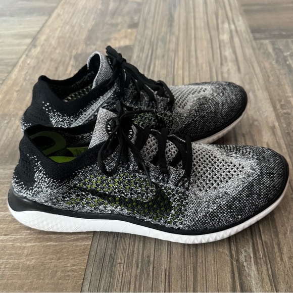 Nike Free Run Flyknit Women’s size 9 - Picture 4 of 9